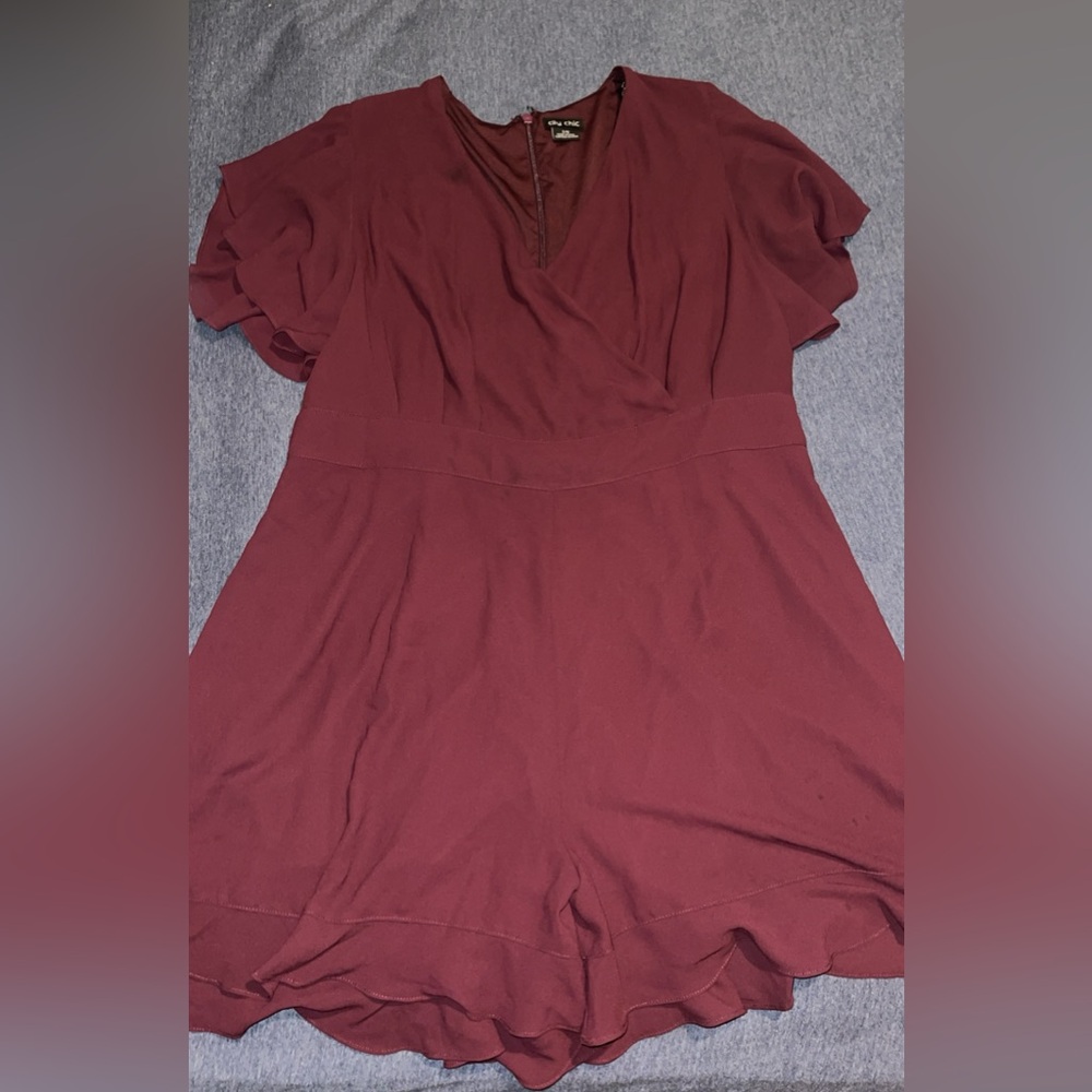 City chic burgundy romper dress